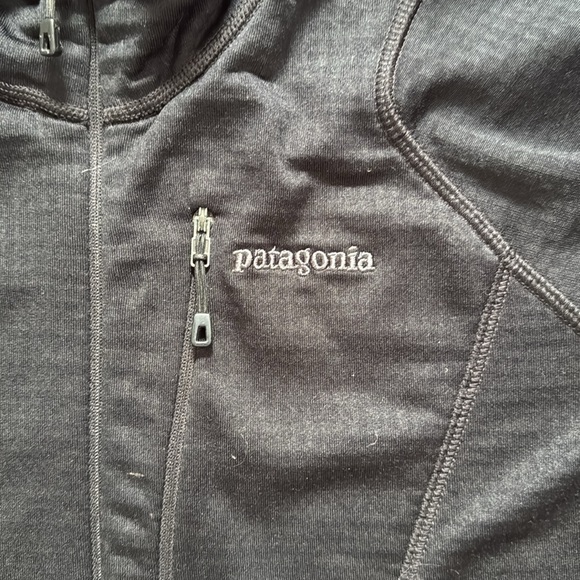 Patagonia R1 Pullover - Picture 4 of 8